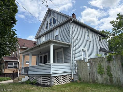 1082 Florida Avenue Akron OH 44314