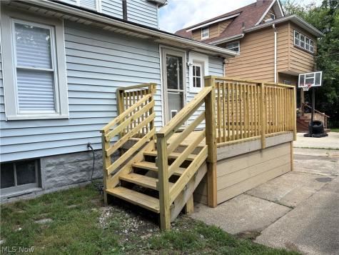 1082 Florida Avenue Akron OH 44314