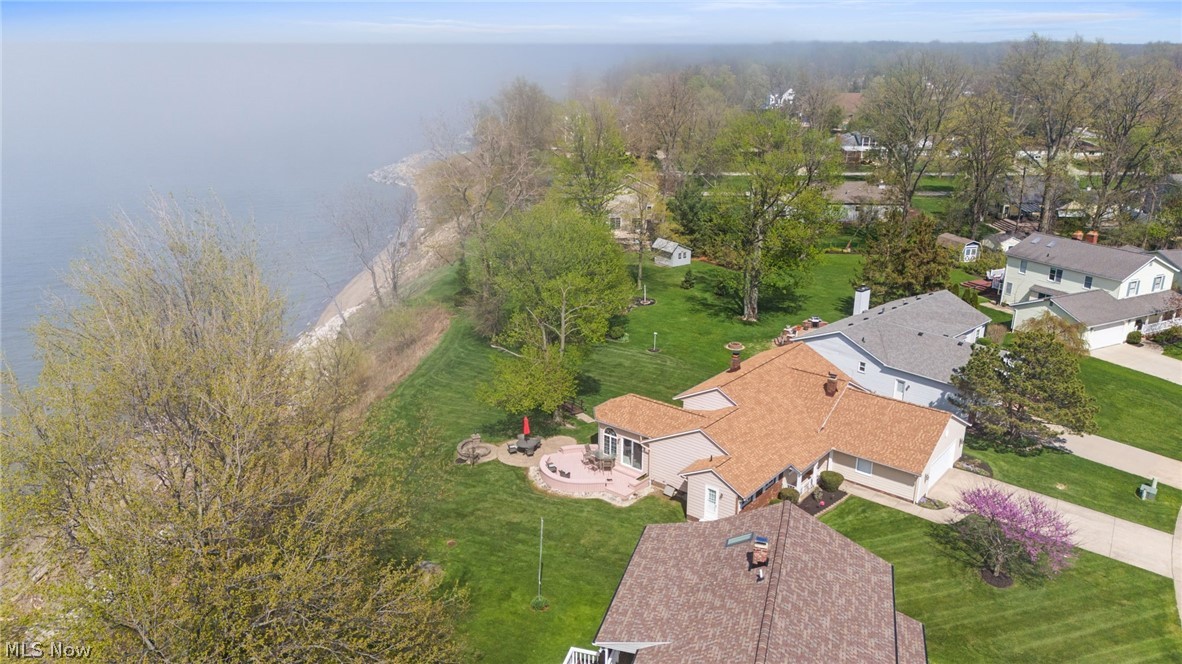 59 N Lakehurst Drive Eastlake OH 44095
