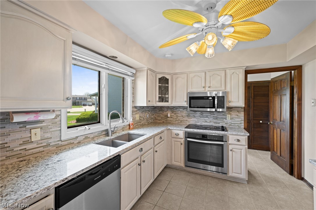 59 N Lakehurst Drive Eastlake OH 44095