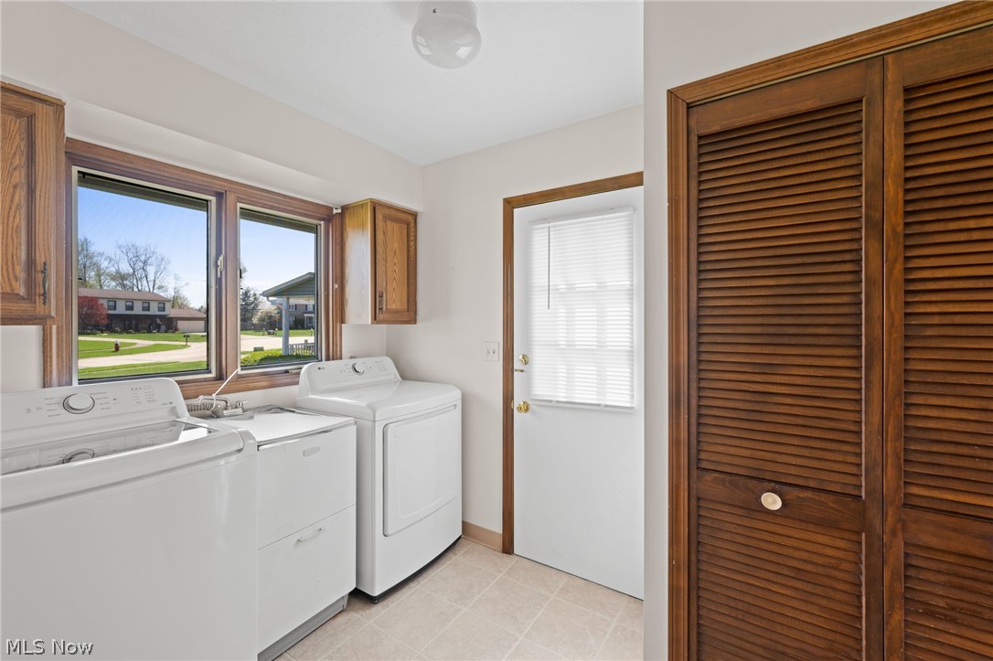 59 N Lakehurst Drive Eastlake OH 44095