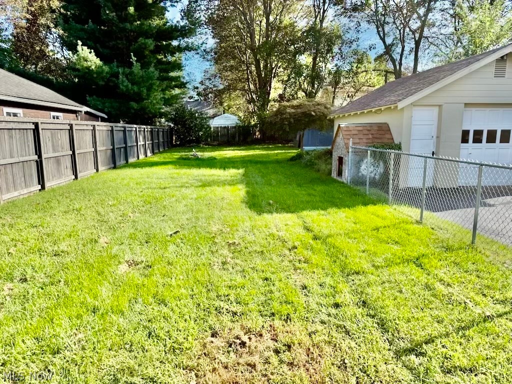 540 Eastlawn Street Geneva OH 44041