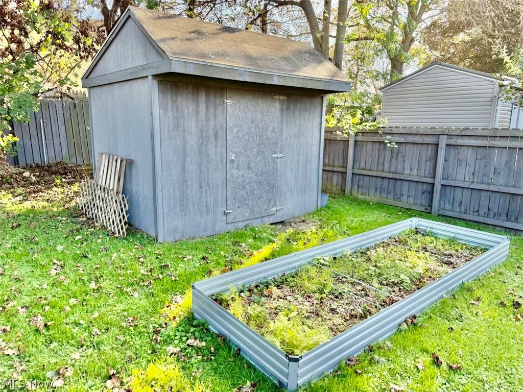 540 Eastlawn Street Geneva OH 44041