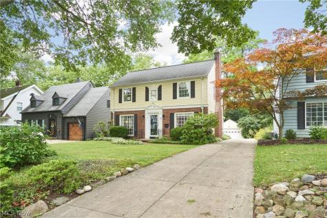 156 Melbourne Avenue Akron OH 44313