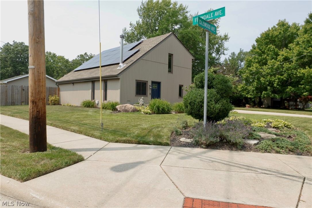788 Idlewood Avenue Sheffield Lake OH 44054