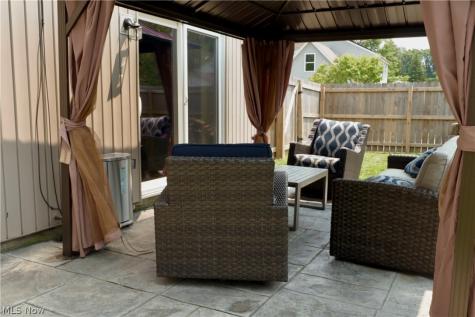 788 Idlewood Avenue Sheffield Lake OH 44054