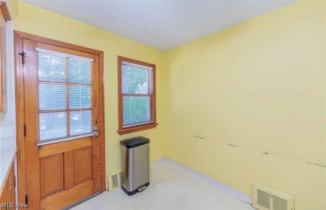 4521 Emerson Road South Euclid OH 44121