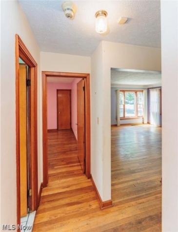 4521 Emerson Road South Euclid OH 44121