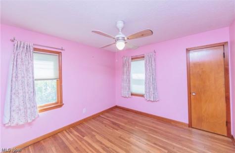 4521 Emerson Road South Euclid OH 44121