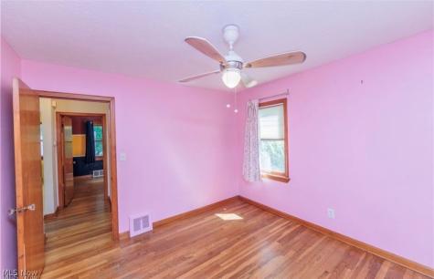 4521 Emerson Road South Euclid OH 44121
