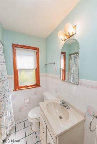 4521 Emerson Road South Euclid OH 44121