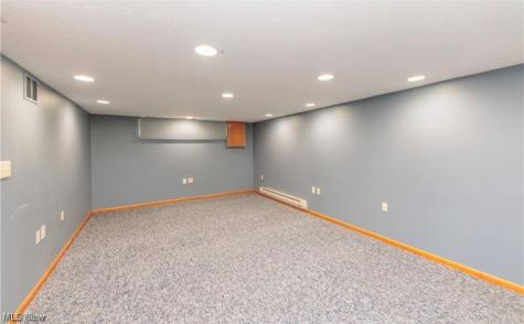 4521 Emerson Road South Euclid OH 44121