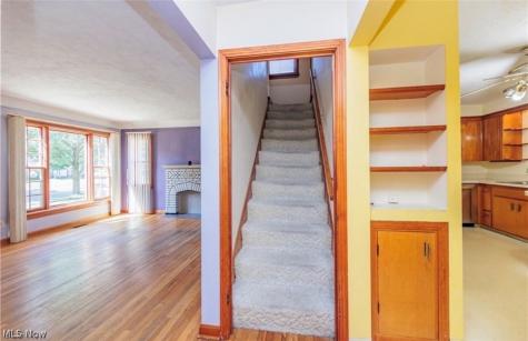4521 Emerson Road South Euclid OH 44121