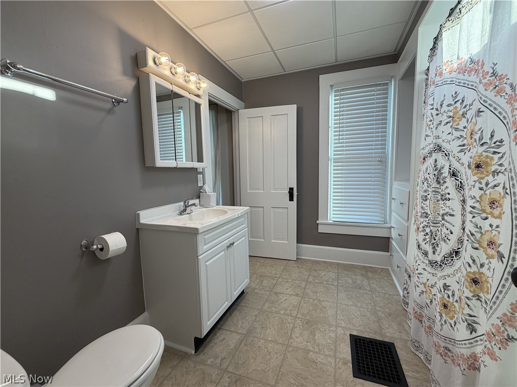 823 Oakland Boulevard Cambridge OH 43725