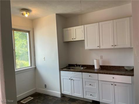 11413 Notre Dame Avenue Cleveland OH 44104