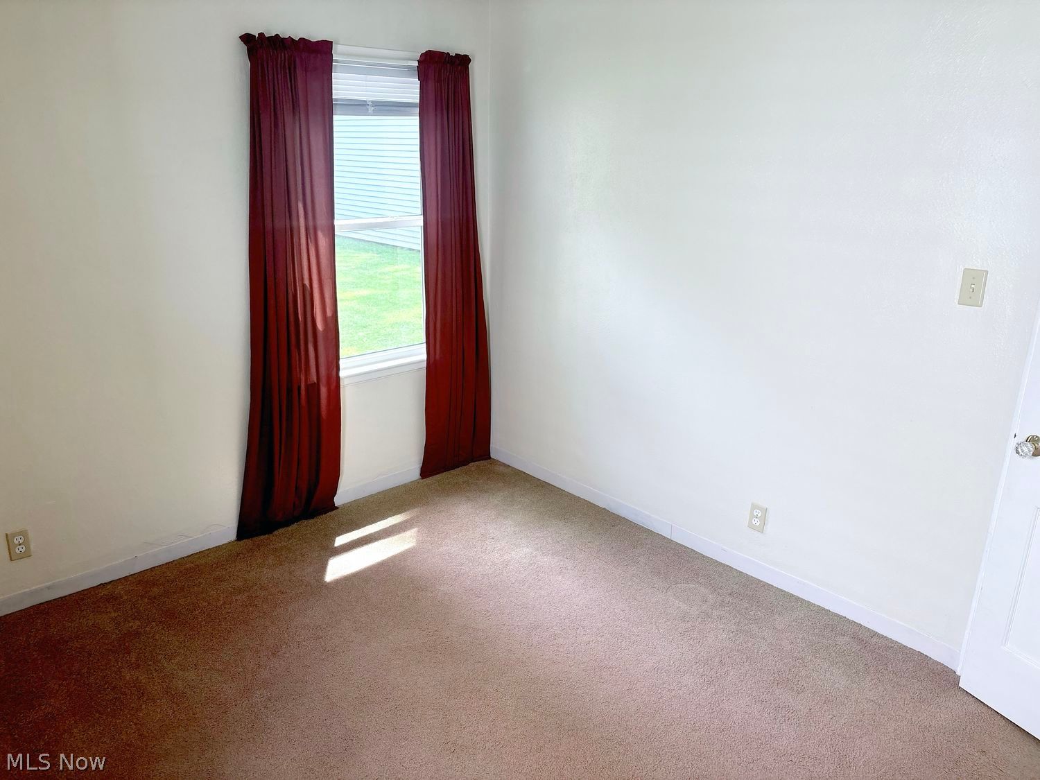 1977 Victoria Street Cuyahoga Falls OH 44221