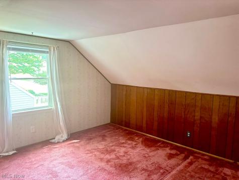 1977 Victoria Street Cuyahoga Falls OH 44221