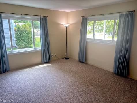 1977 Victoria Street Cuyahoga Falls OH 44221