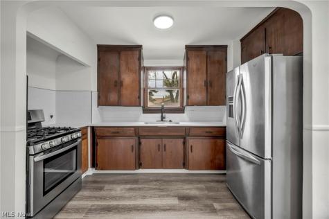 3326 Lincoln Avenue Parma OH 44134