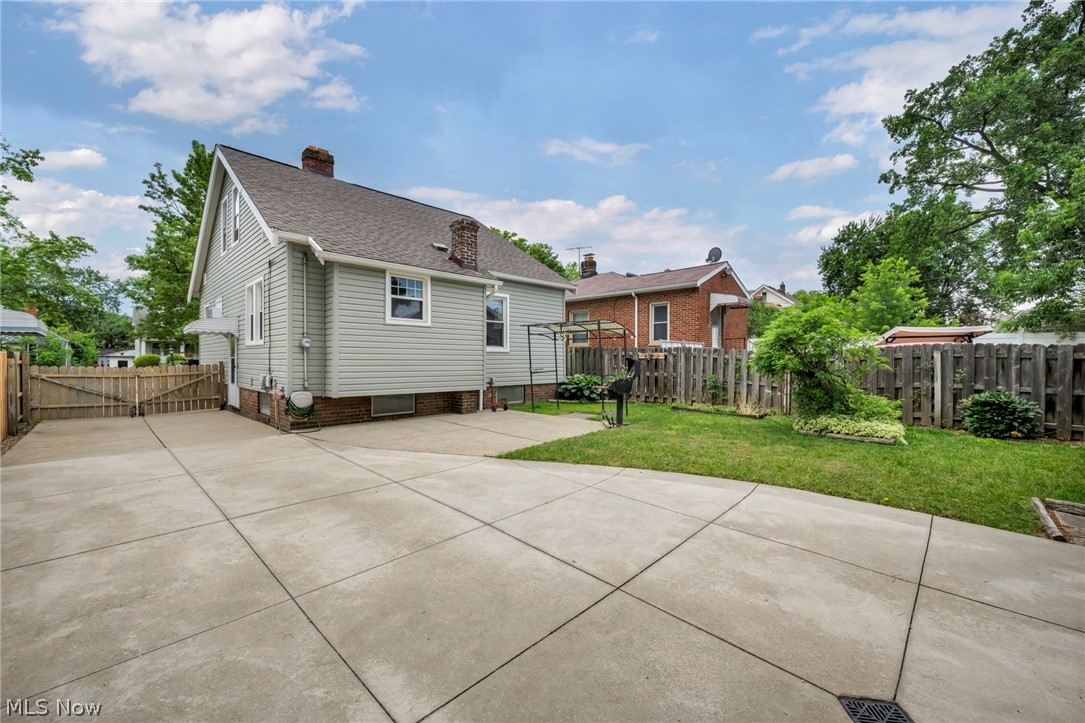 3326 Lincoln Avenue Parma OH 44134
