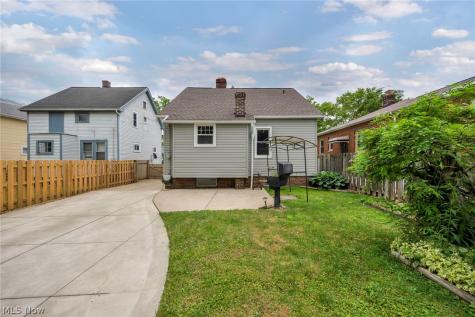 3326 Lincoln Avenue Parma OH 44134