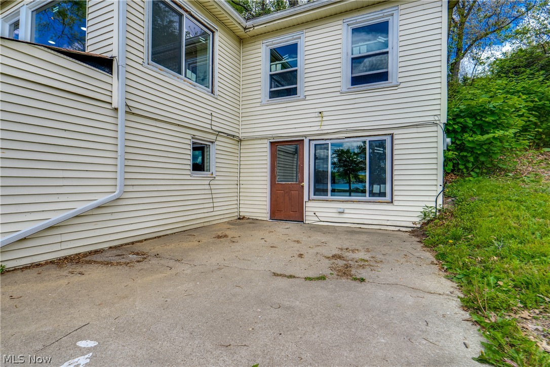 181 Portage Lakes Drive Akron OH 44319