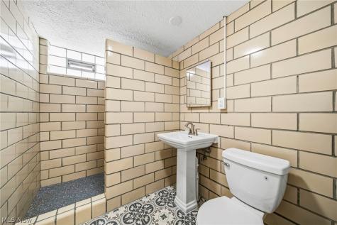 27843 Southern Avenue North Olmsted OH 44070