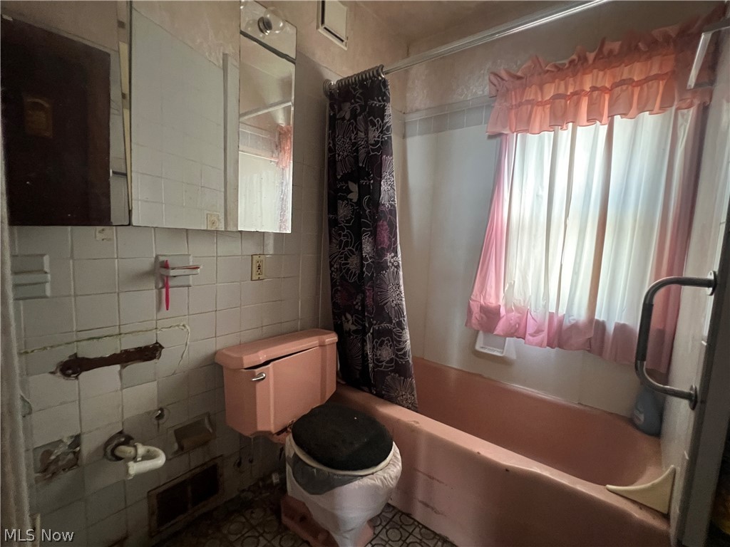 3641 E 106th Street Cleveland OH 44105