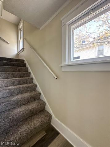 23 Helen Avenue Niles OH 44446