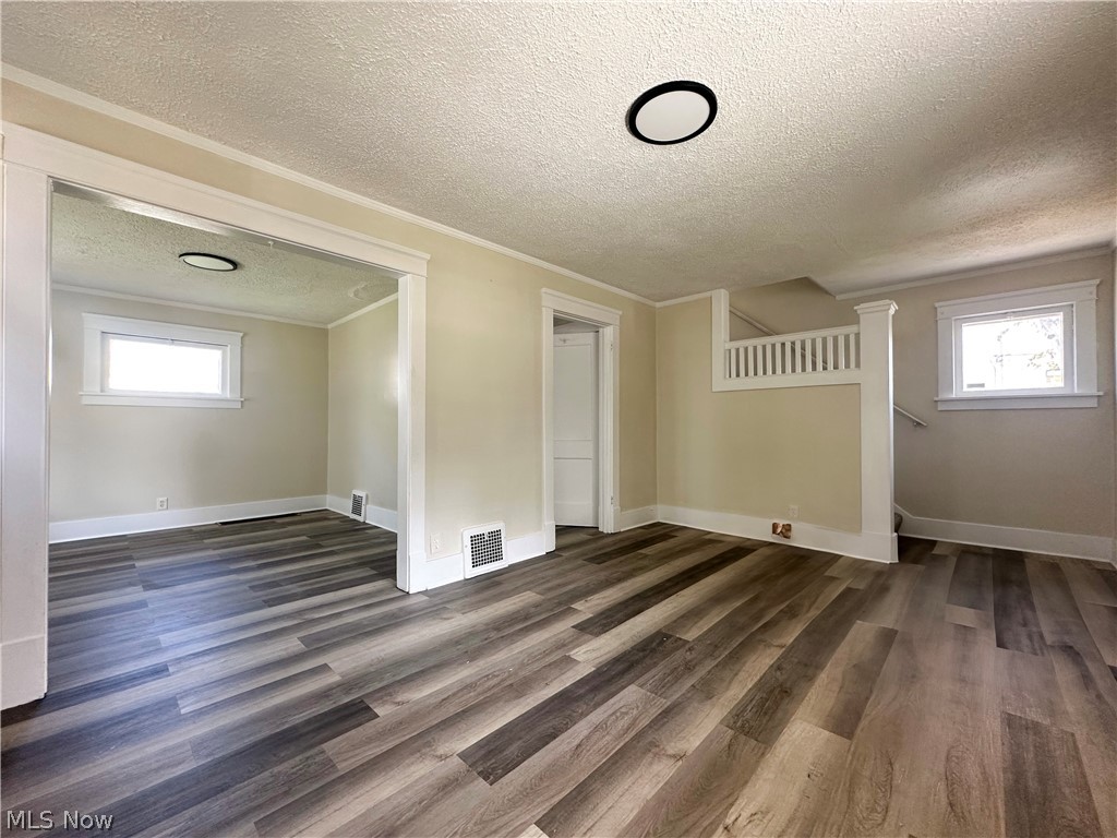 23 Helen Avenue Niles OH 44446