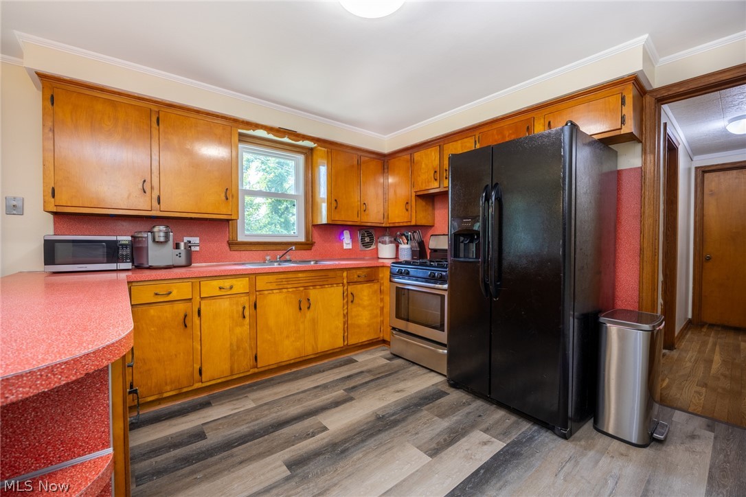1279 Stewart Lane Coshocton OH 43812