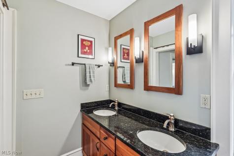 13810 Larchmere Boulevard Cleveland OH 44120