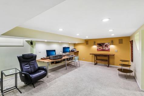13810 Larchmere Boulevard Cleveland OH 44120