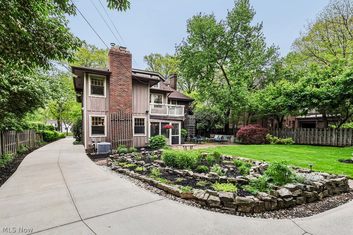 13810 Larchmere Boulevard Cleveland OH 44120
