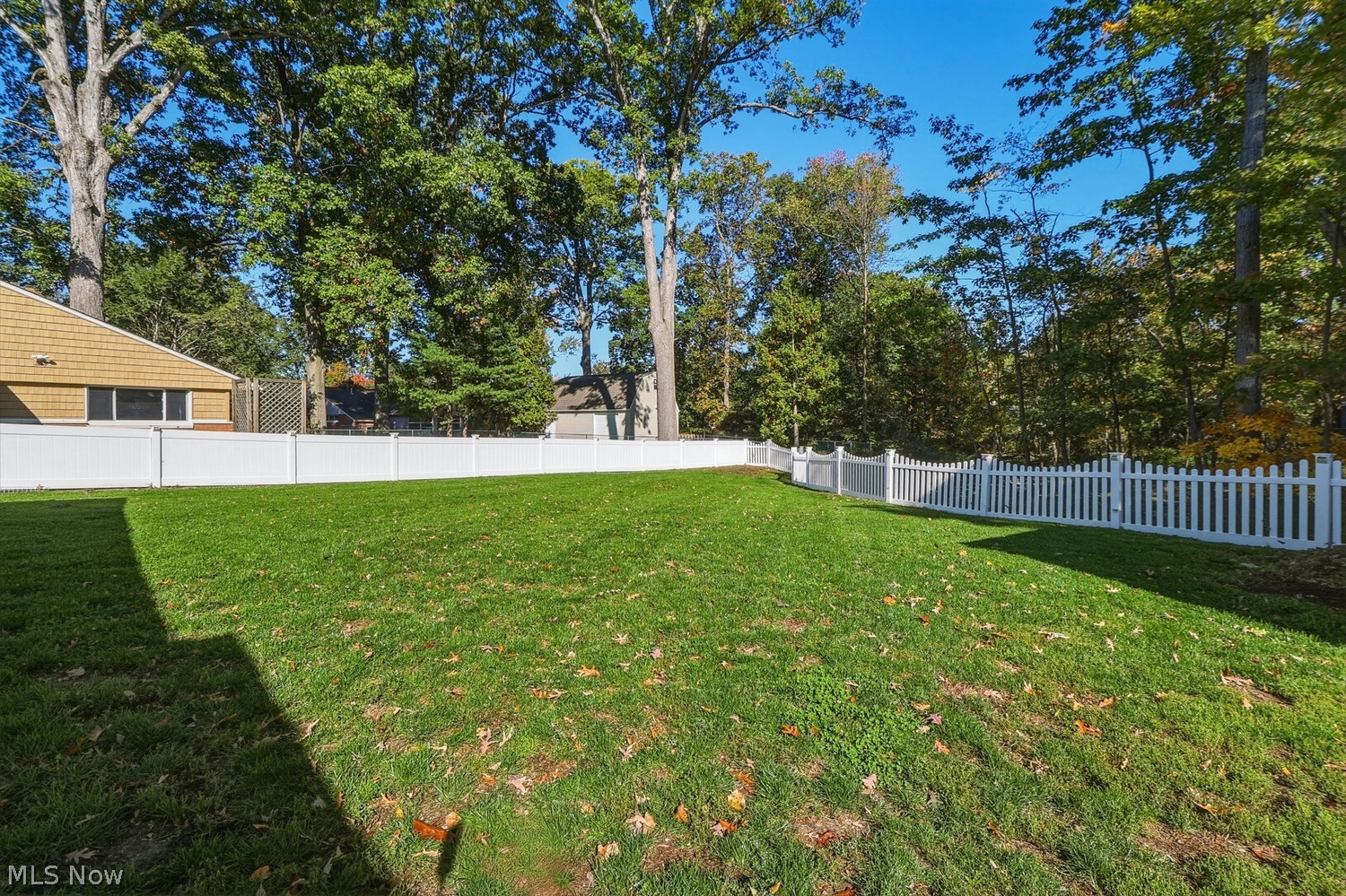 529 Woodlane Drive Bay Village OH 44140