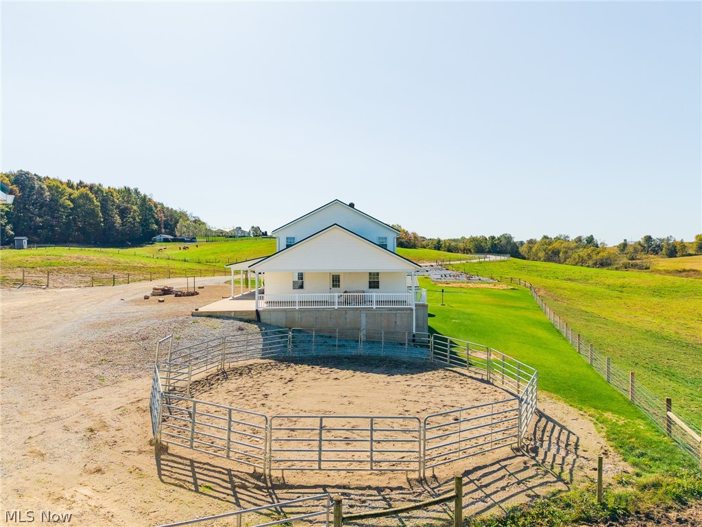32136 County Road 92 Road Walhonding OH 43843
