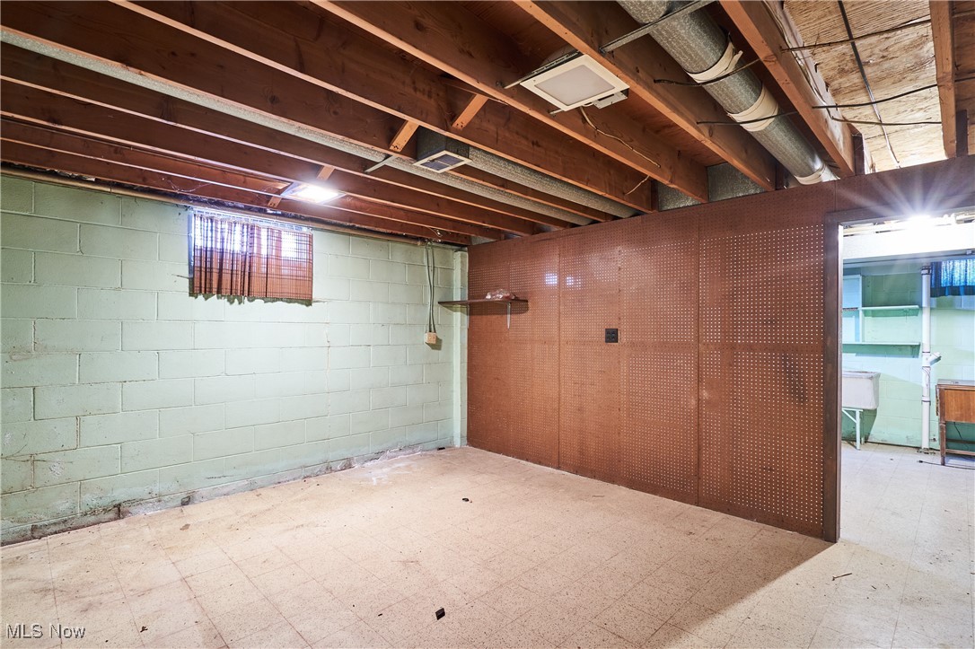 440 Oxford Avenue Akron OH 44310