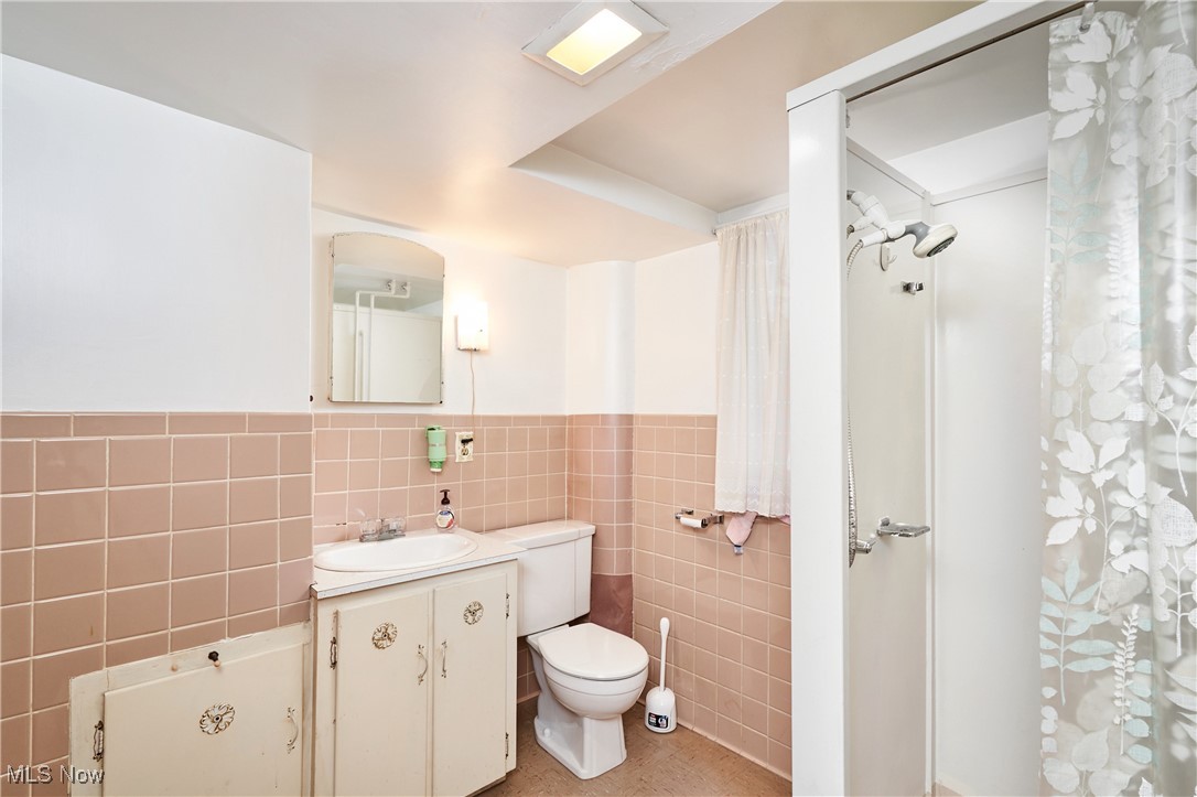 440 Oxford Avenue Akron OH 44310