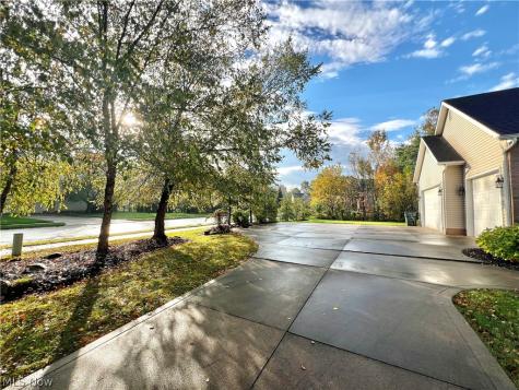 6780 Shiloh Street NW Canton OH 44708