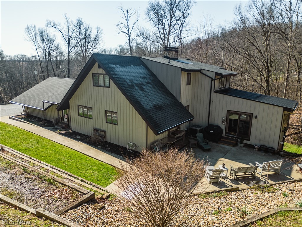 8463 Private Road 577 Millersburg OH 44654