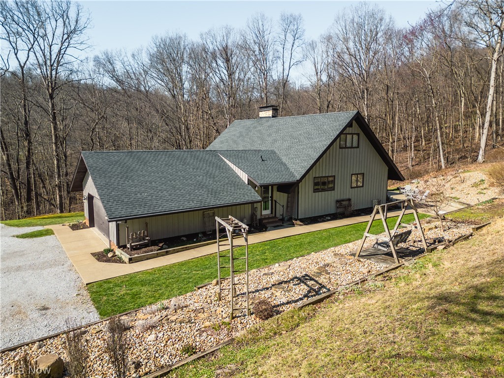 8463 Private Road 577 Millersburg OH 44654