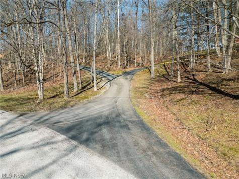 8463 Private Road 577 Millersburg OH 44654