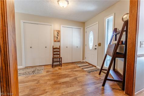 8463 Private Road 577 Millersburg OH 44654
