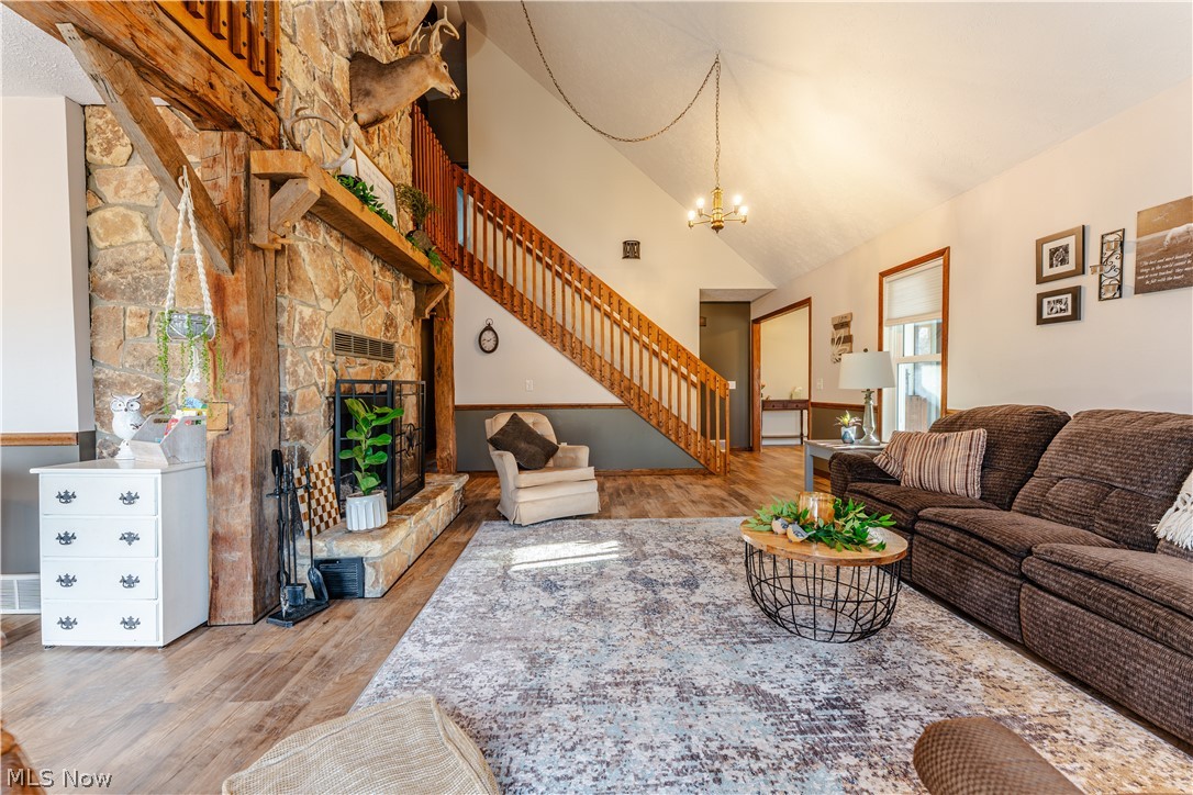 8463 Private Road 577 Millersburg OH 44654