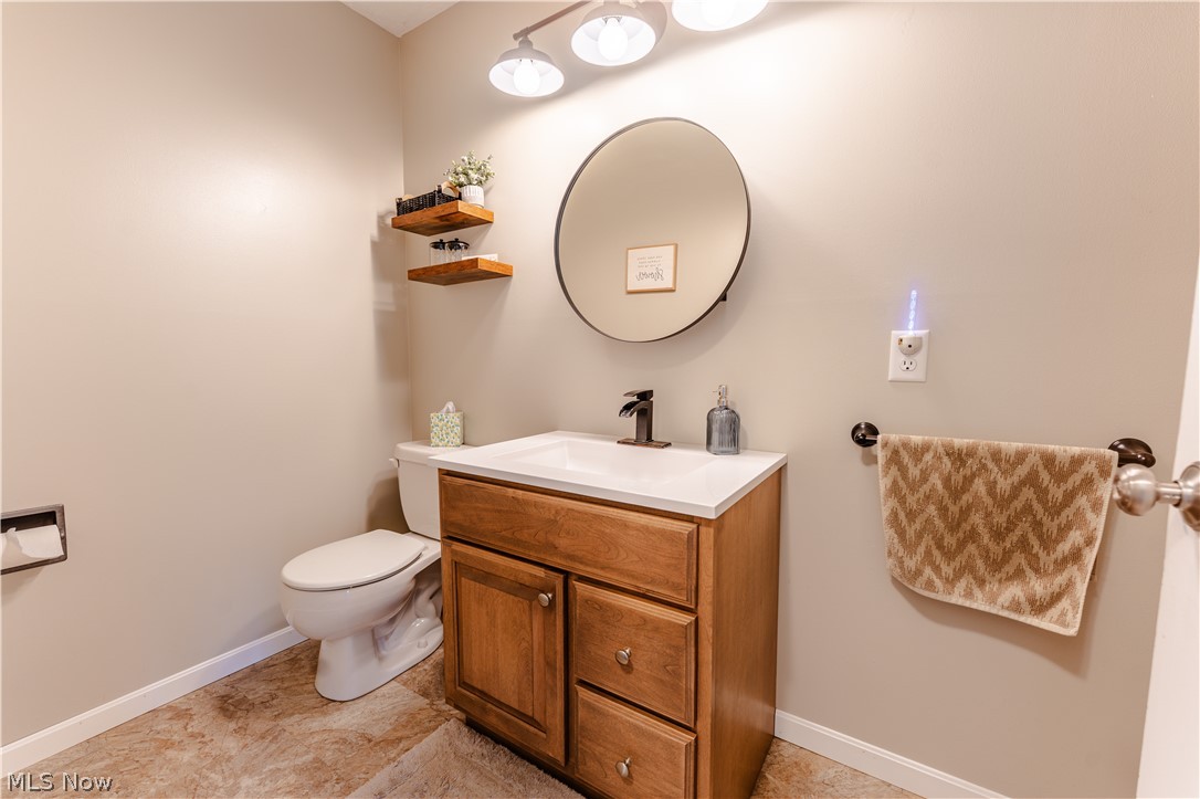 8463 Private Road 577 Millersburg OH 44654