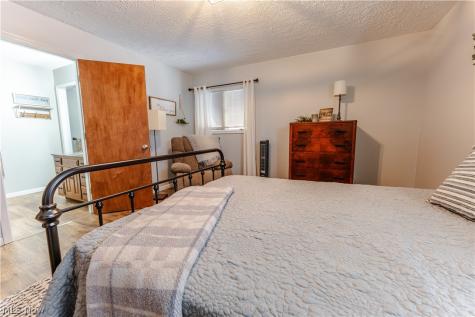 8463 Private Road 577 Millersburg OH 44654
