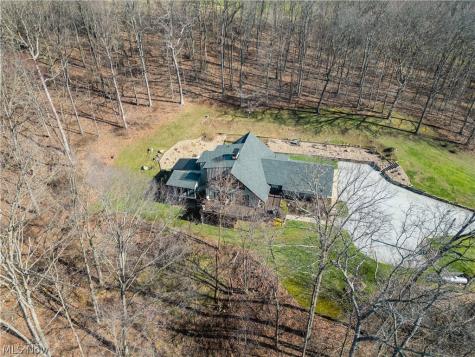8463 Private Road 577 Millersburg OH 44654