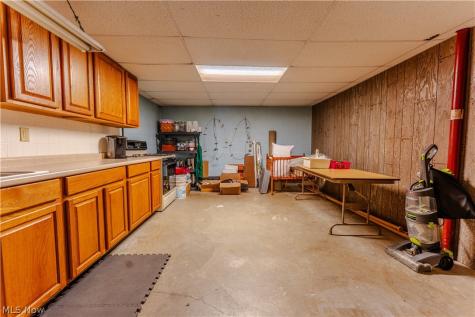 8463 Private Road 577 Millersburg OH 44654