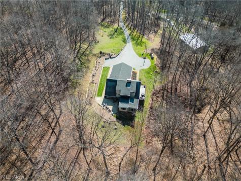 8463 Private Road 577 Millersburg OH 44654