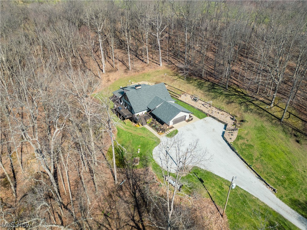 8463 Private Road 577 Millersburg OH 44654